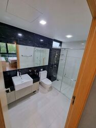 Esparina Residences (D19), Condominium #576139281